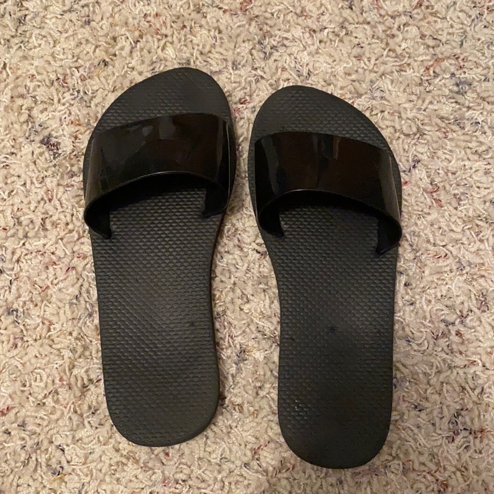 Black sandals